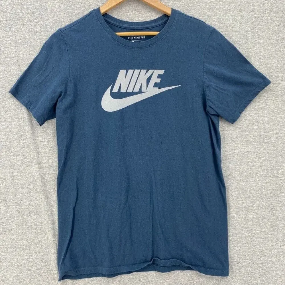 The Nike Tee Shirt Womens Small Athletic Cut Blue Nike Graphics Short Sleeve